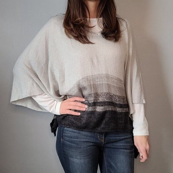 💘Sonoma Gray/Black Stripe Lightweight Poncho Women's Size S-M - Picture 2 of 12
